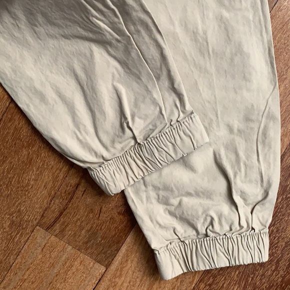 Old Navy Khakis - Picture 6 of 6